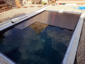 Lamelové zakrytí bazénu